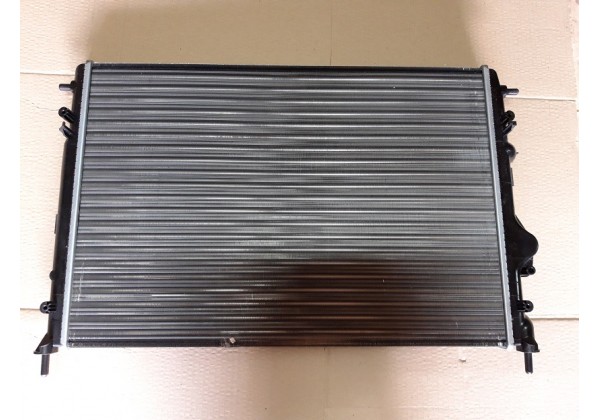 Радіатор Renault Megane I, Scenic I, RX4, 1.9 dTi/dCi, 2.0 i, 2.0 16V, 7700429769, 7701499953